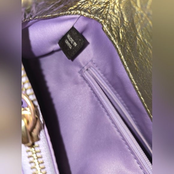 COACH 13926 Gold Metallic Patent Leather Satchel Bell Shaped Purse Handbag - Picture 14 of 16